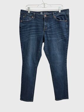 Mossimo Modern Skinny Mid-Rise Blue Jeans Women's 14S Short Fading Whiskering